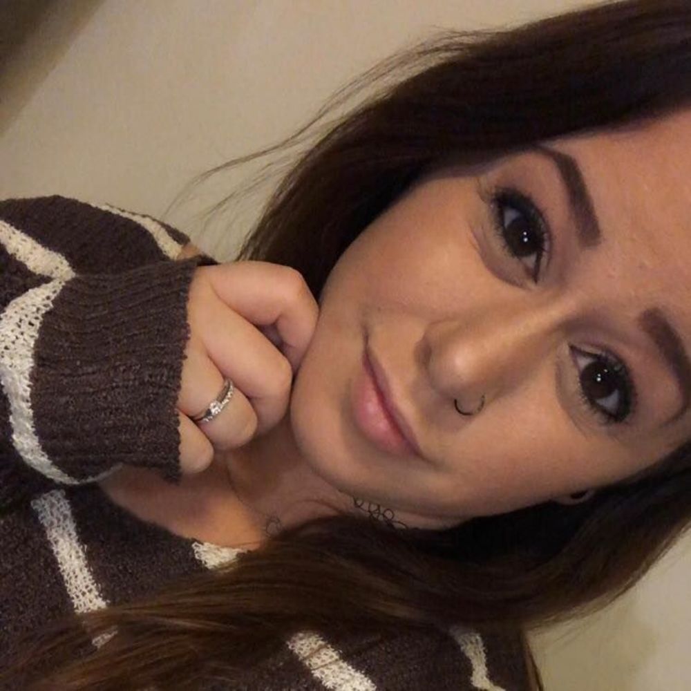 Meet your Posher, Brittany